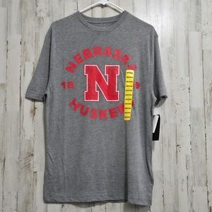 Captivating Nebraska Huskers Gray Red Collegiate Short Sleeve Tee Shirt Medium
